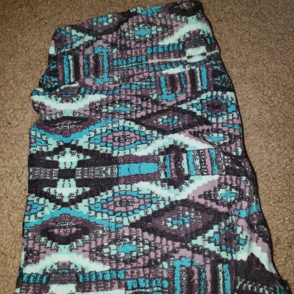 Geometric leggings